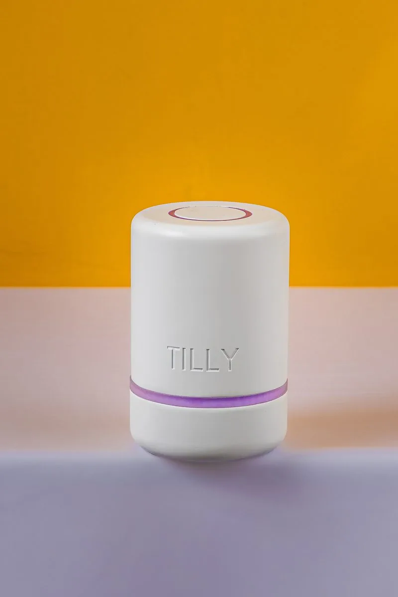 TILLY dans une chambre d’enfant